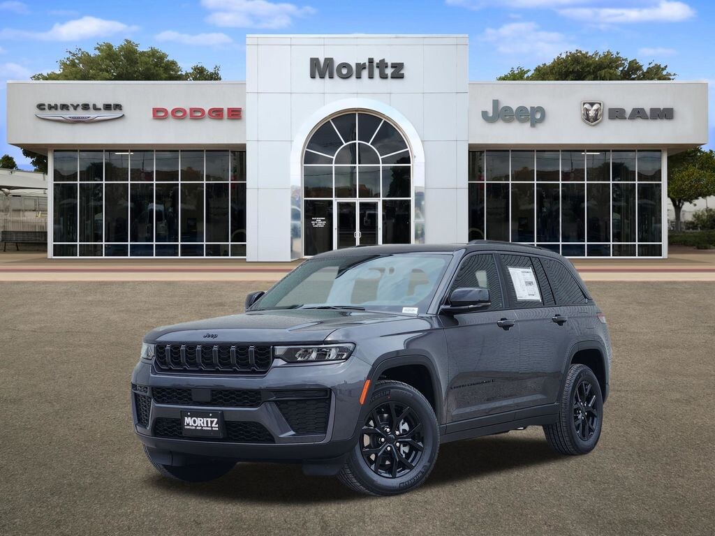 New 2026 Jeep Grand Cherokee LAREDO ALTITUDE 4X4 Sport Utility