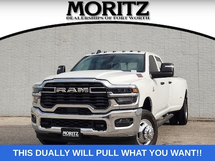 2026 Ram 3500 TRADESMAN CREW CAB 4X4 8' BOX Pickup