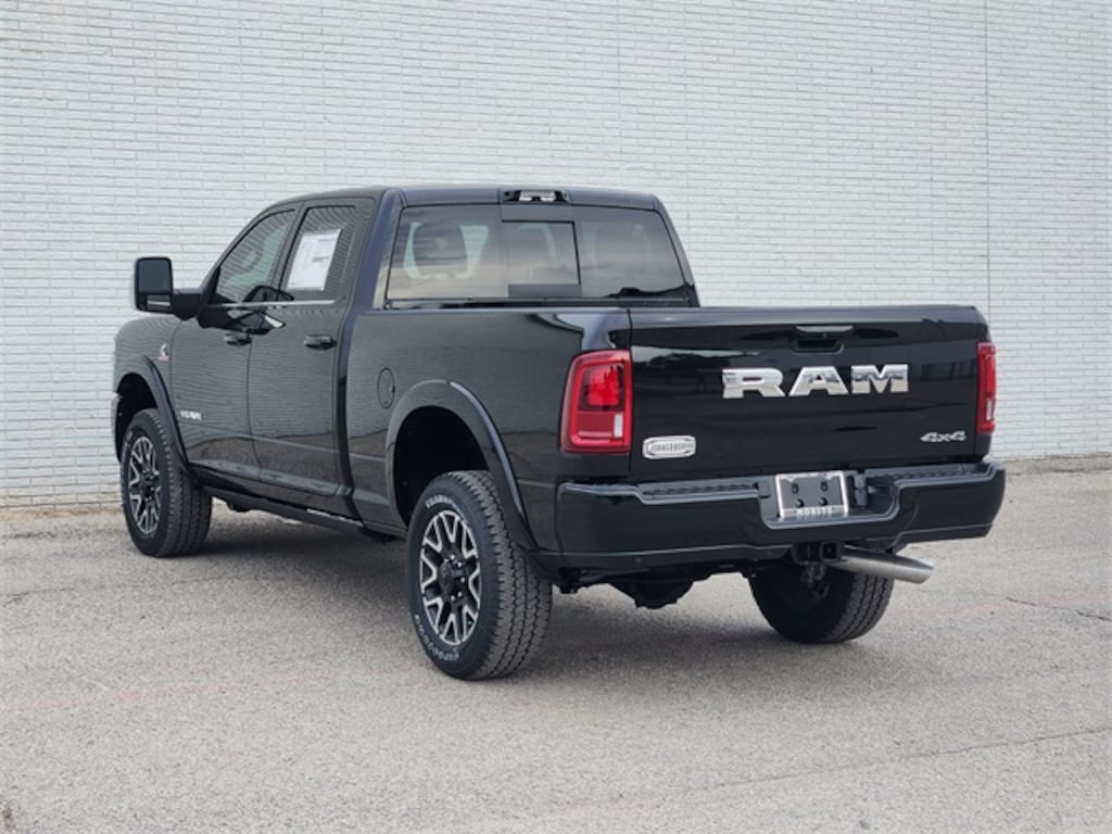 New 2026 Ram 2500 LIMITED LONGHORN CREW CAB 4X4 6'4 BOX Pickup