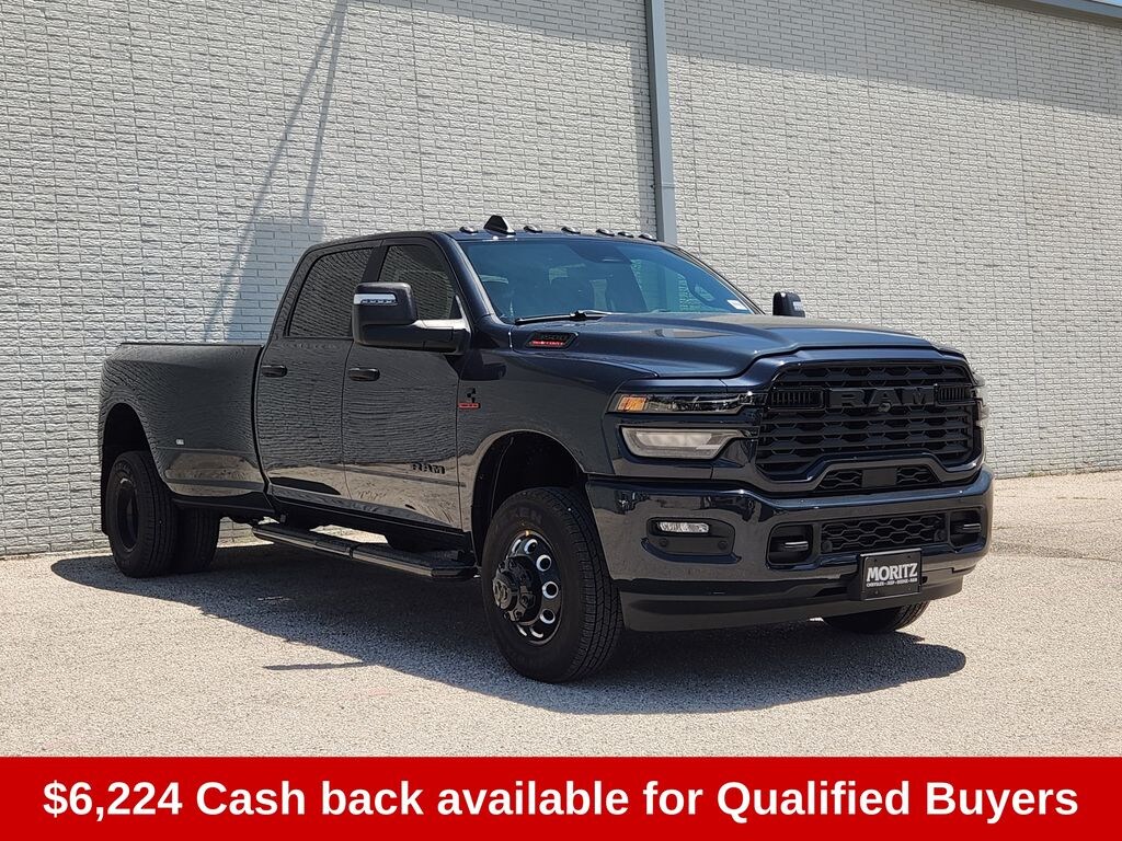 New 2026 Ram 3500 LONE STAR CREW CAB 4X4 8' BOX Pickup