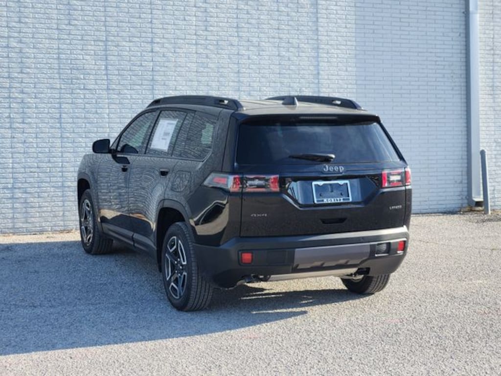 New 2026 Jeep Cherokee LAREDO 4X4 Sport Utility