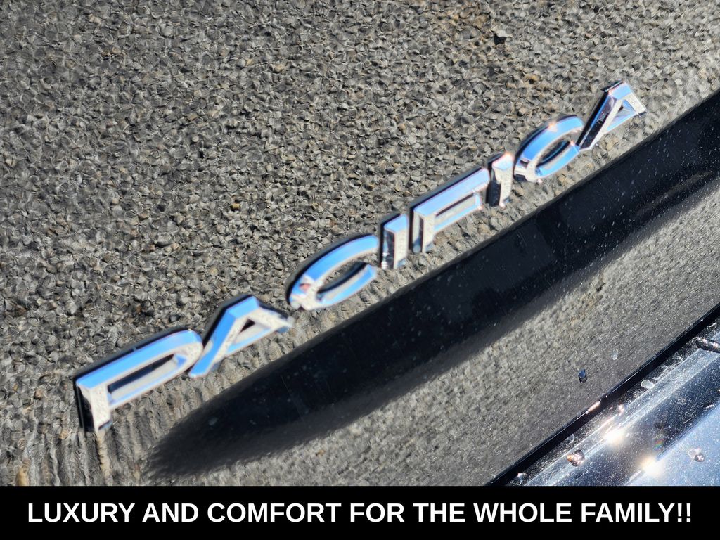 2025 Chrysler Pacifica Select - Photo 7