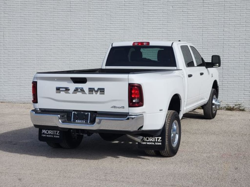 New 2026 Ram 3500 TRADESMAN CREW CAB 4X4 8' BOX Pickup