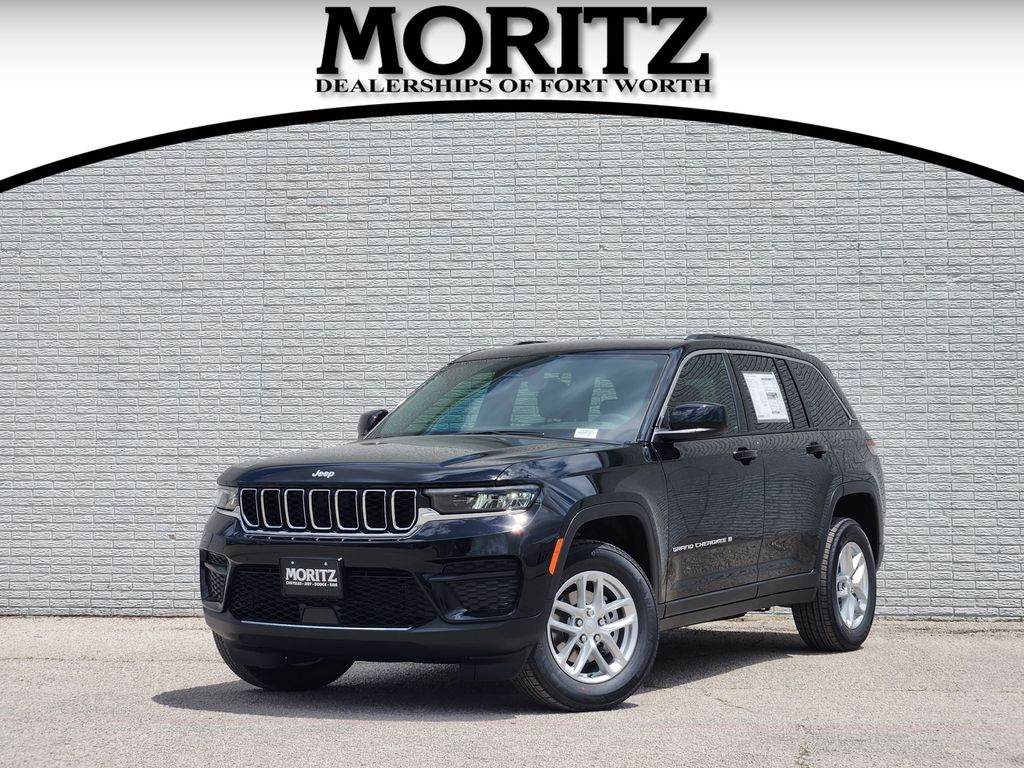 New 2026 Jeep Grand Cherokee LAREDO 4X4