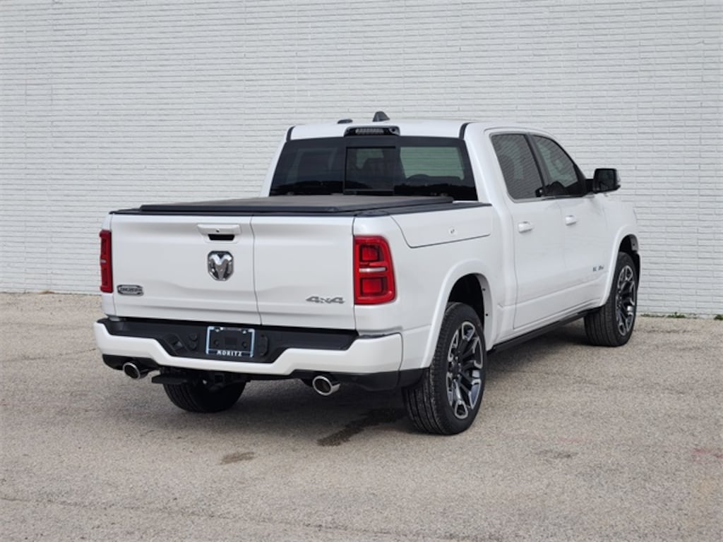 New 2026 Ram 1500 LIMITED LONGHORN CREW CAB 4X4 5'7 BOX Pickup