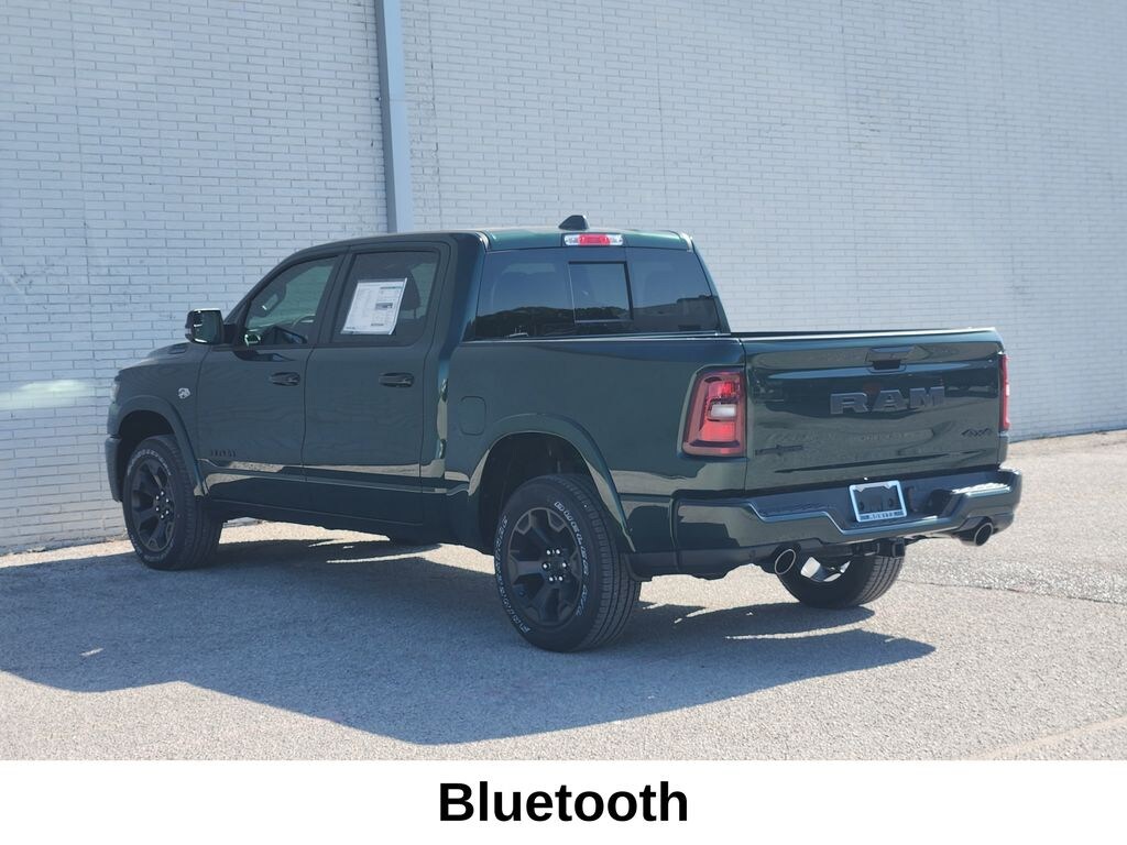 New 2026 Ram 1500 LONE STAR CREW CAB 4X4 5'7 BOX Pickup