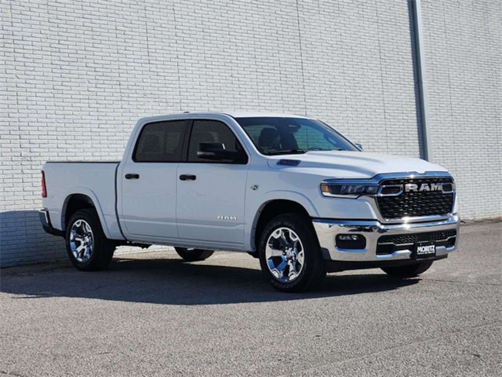 New 2026 Ram 1500 LONE STAR CREW CAB 4X4 5'7 BOX Pickup