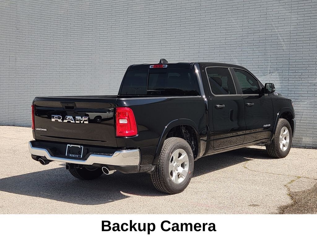 New 2026 Ram 1500 LONE STAR CREW CAB 4X2 5'7 BOX Pickup