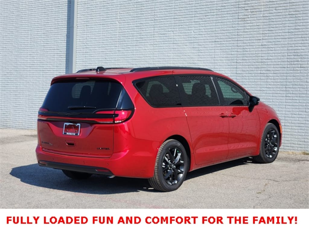 New 2026 Chrysler Pacifica LIMITED Passenger Van