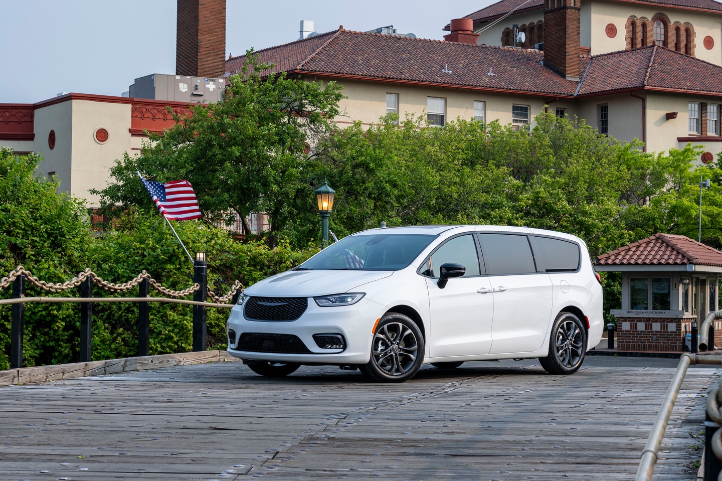 Chrysler Pacifica
