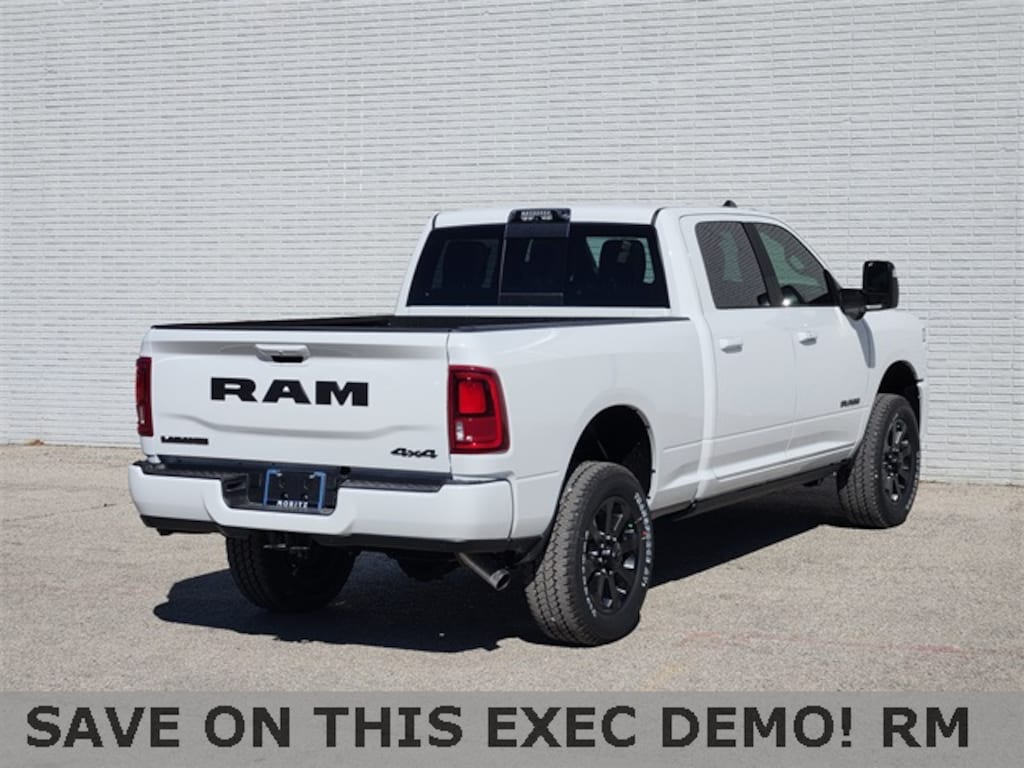 New 2026 Ram 2500 LARAMIE CREW CAB 4X4 6'4 BOX Pickup