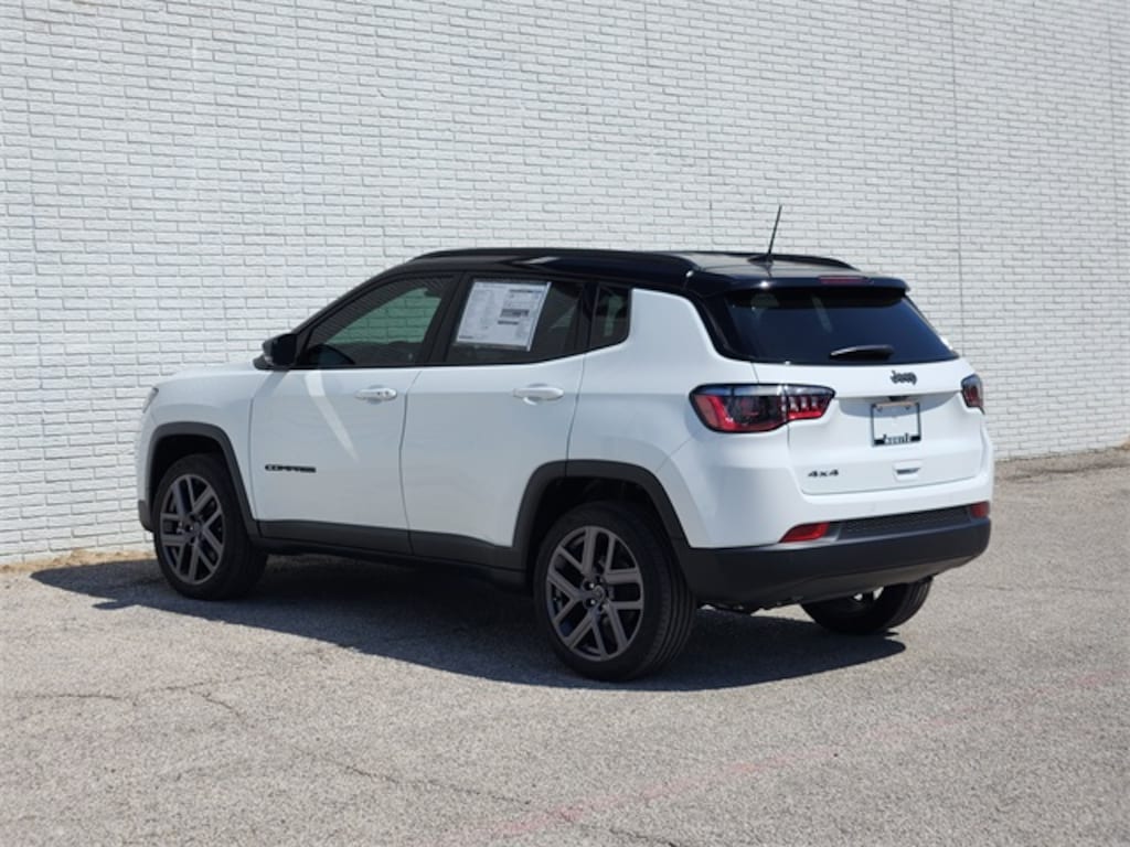 New 2026 Jeep Compass LIMITED ALTITUDE 4X4 Sport Utility