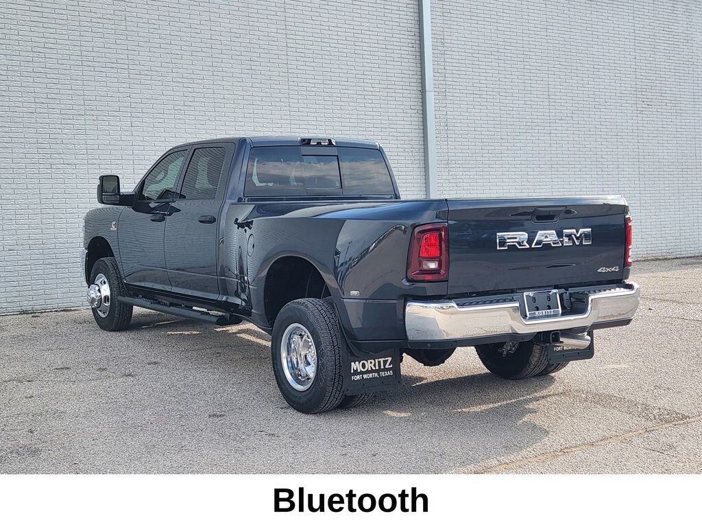 New 2026 Ram 3500 TRADESMAN CREW CAB 4X4 8' BOX Pickup