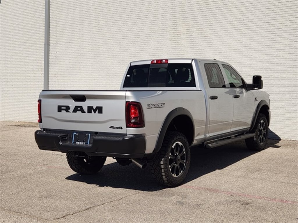 New 2026 Ram 2500 WARLOCK CREW CAB 4X4 6'4 BOX Pickup