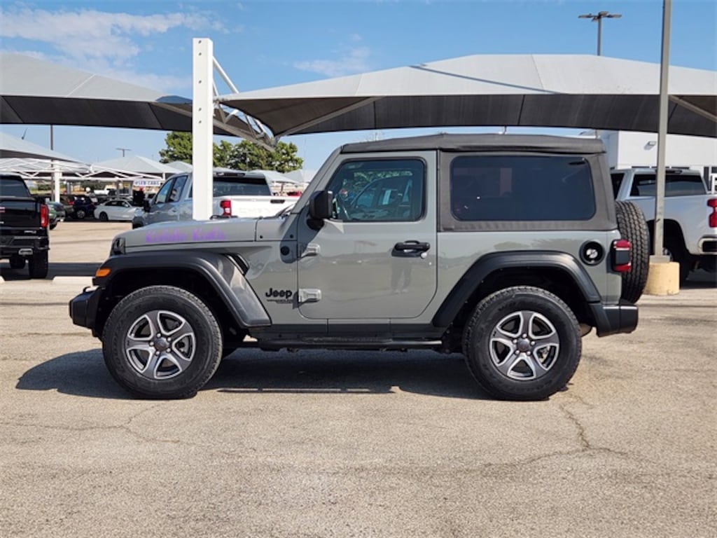 Used 2021 Jeep Wrangler Sport SUV