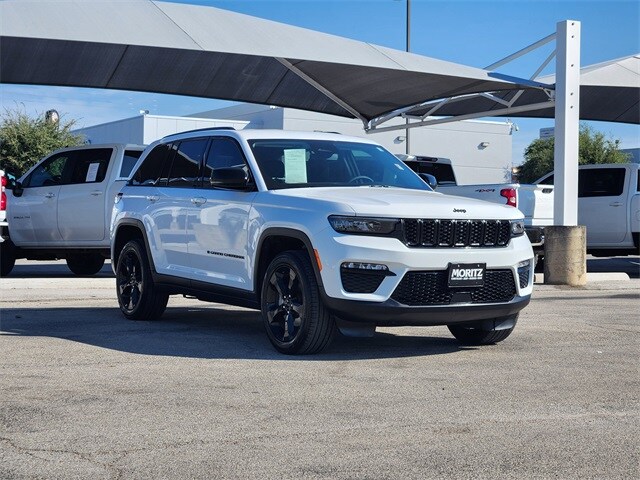 2023 Jeep Grand Cherokee Limited photo 3