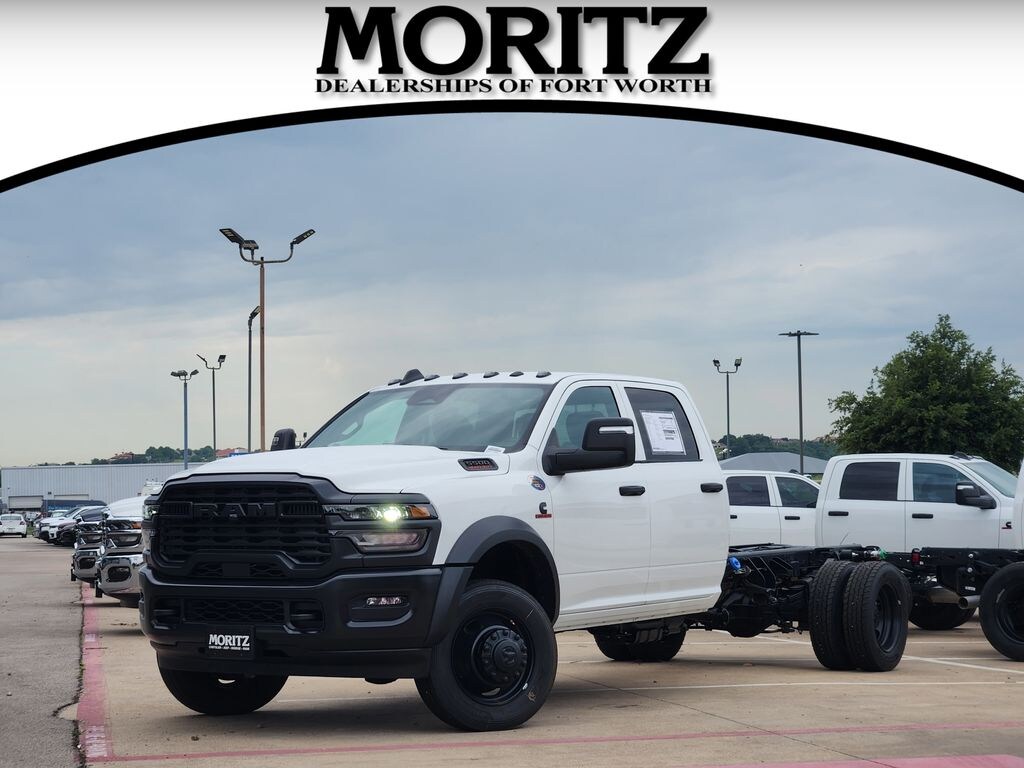 New 2026 Ram 5500 Chassis Cab TRADESMAN CREW 4X4 84' CA Pickup