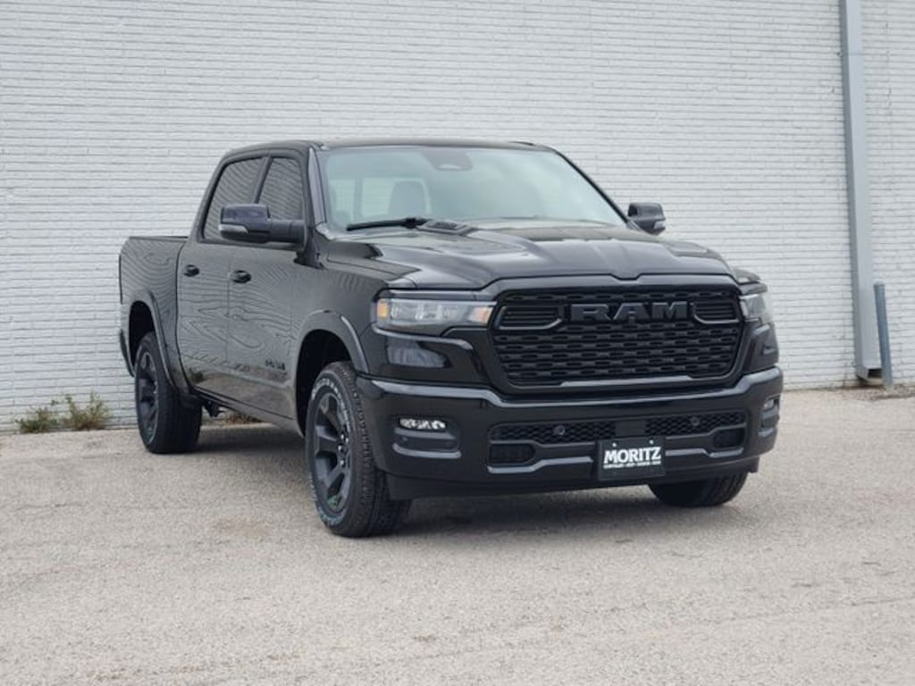 New 2026 Ram 1500 LONE STAR CREW CAB 4X4 5'7 BOX Pickup