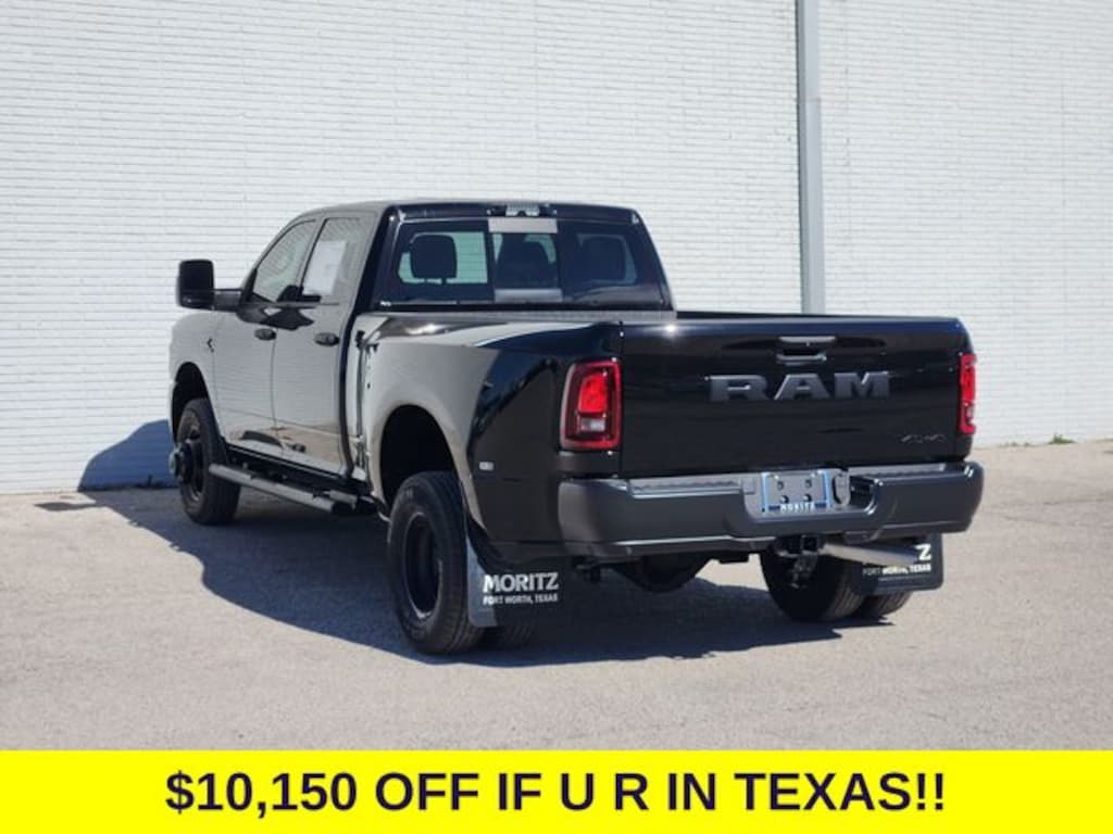 New 2026 Ram 3500 TRADESMAN CREW CAB 4X4 8' BOX Pickup