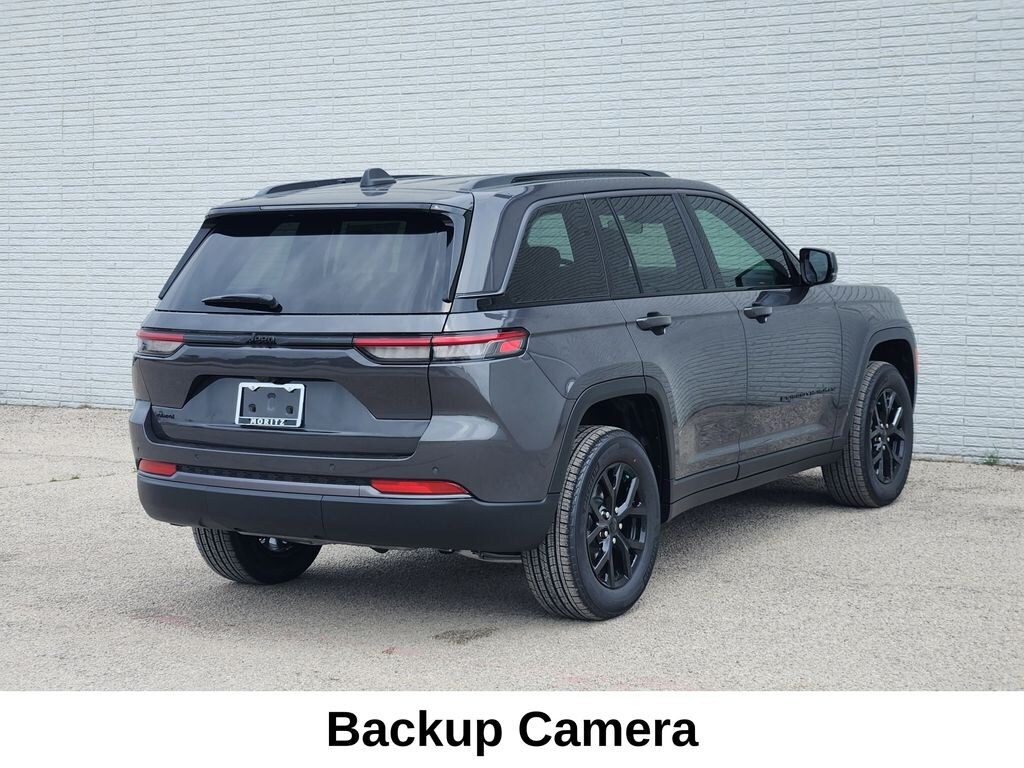 New 2026 Jeep Grand Cherokee LAREDO ALTITUDE 4X4 Sport Utility