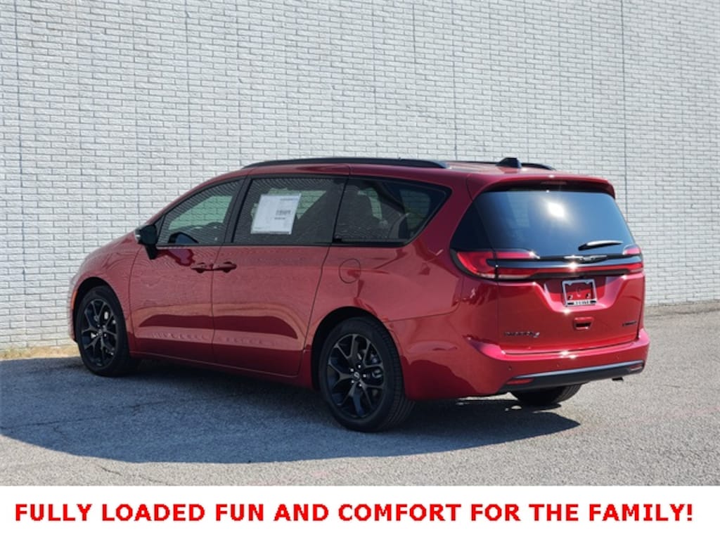 New 2026 Chrysler Pacifica LIMITED Passenger Van