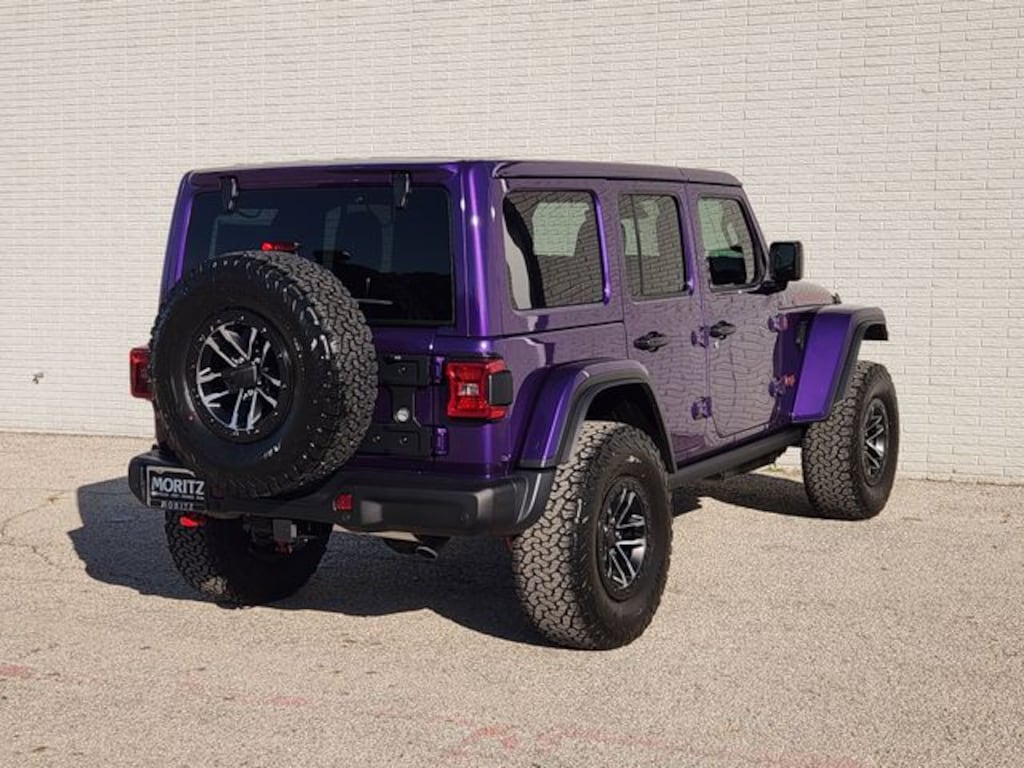 New 2026 Jeep Wrangler 4-DOOR RUBICON X Sport Utility