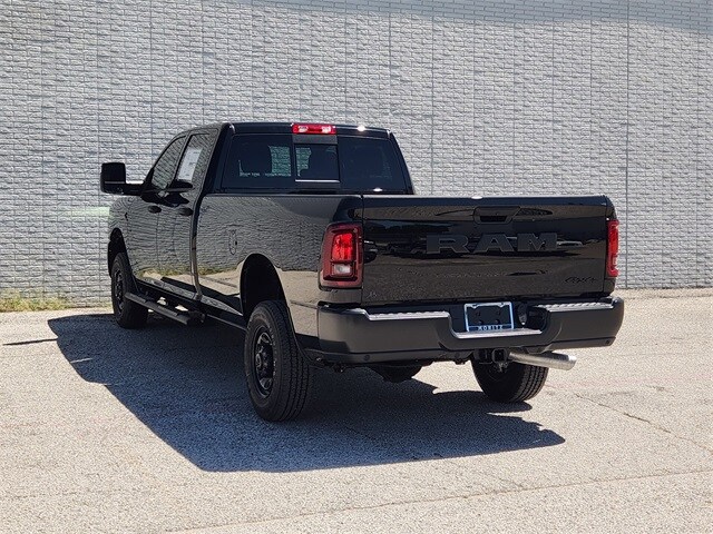 2025 Ram 2500 Tradesman photo 3