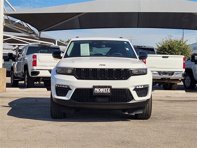 2023 Jeep Grand Cherokee Limited photo 2