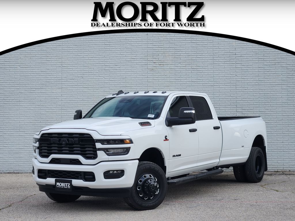 New 2026 Ram 3500 LONE STAR CREW CAB 4X4 8' BOX