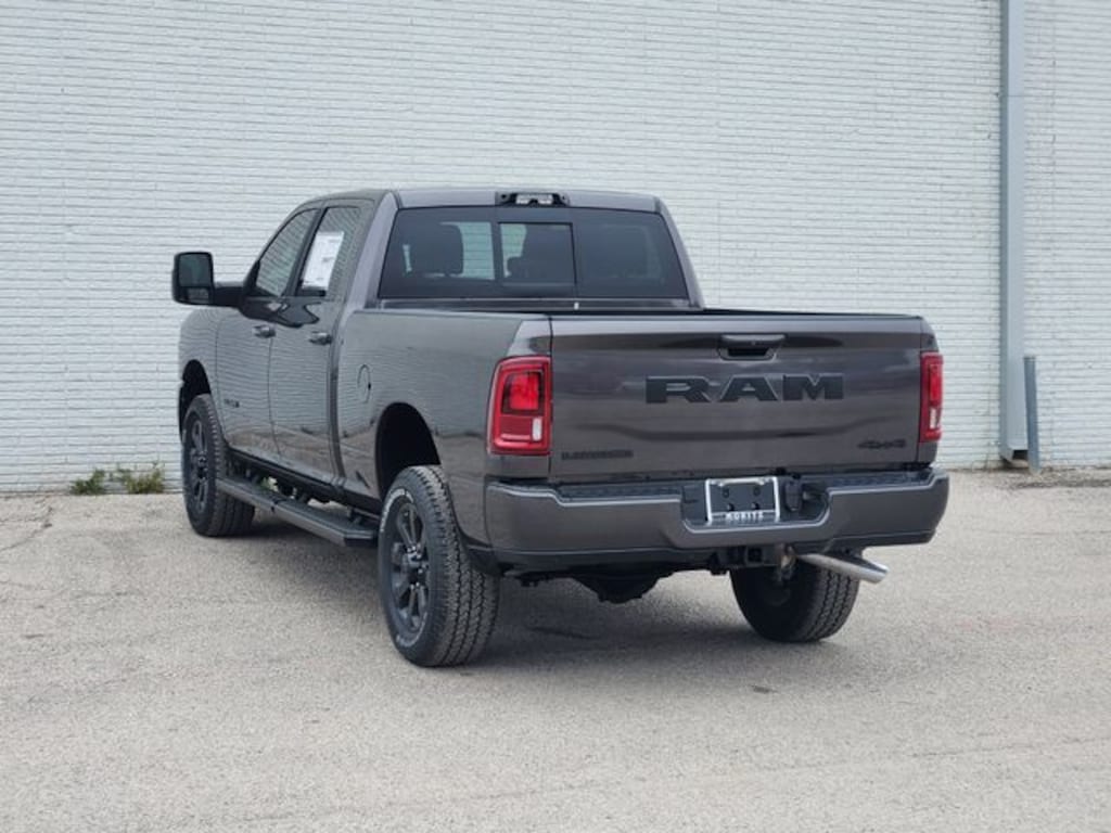 New 2026 Ram 2500 LARAMIE CREW CAB 4X4 6'4 BOX Pickup