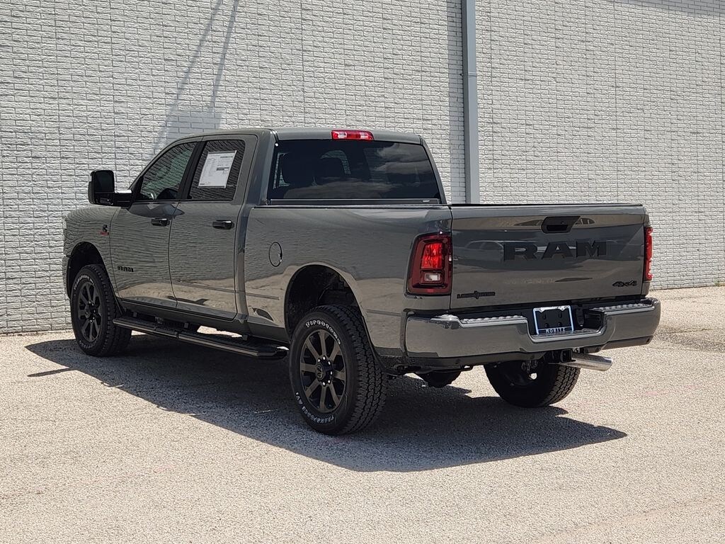New 2026 Ram 2500 LONE STAR CREW CAB 4X4 6'4 BOX Pickup