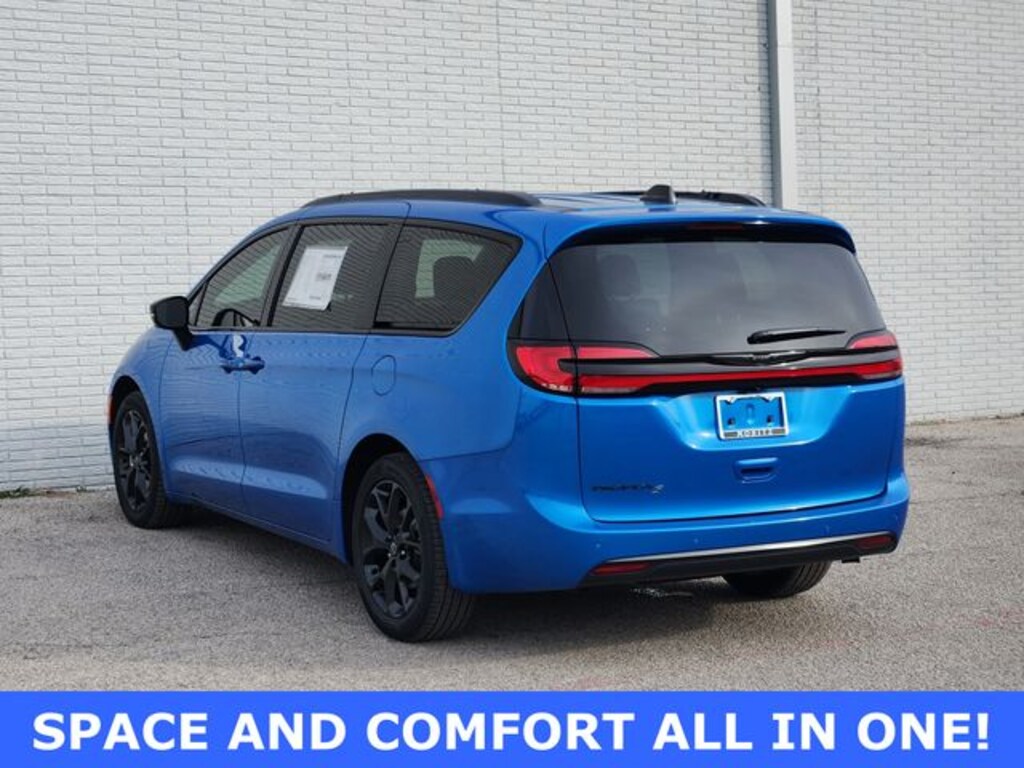 New 2026 Chrysler Pacifica SELECT Passenger Van