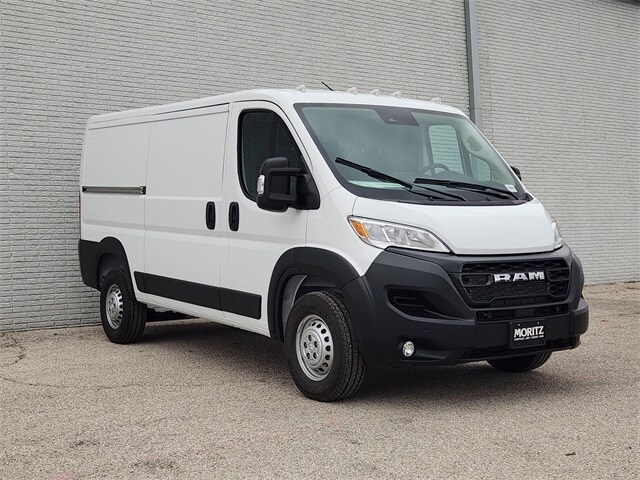 2026 Ram ProMaster 1500 Tradesman Cargo Van photo 2