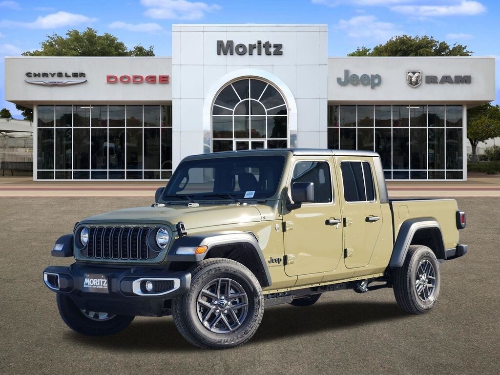 New 2026 Jeep Gladiator SPORT 4X4 Pickup