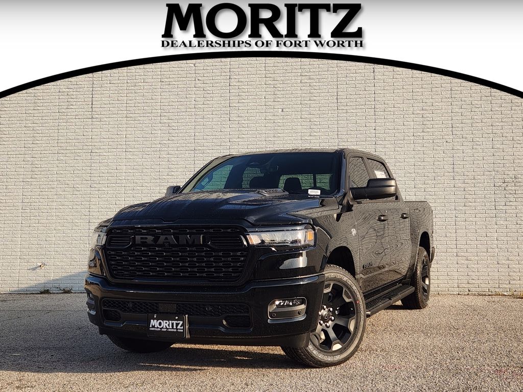 New 2026 Ram 1500 EXPRESS CREW CAB 4X4 5'7 BOX