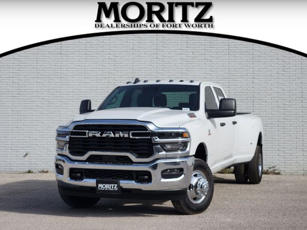 New 2026 Ram 3500 TRADESMAN CREW CAB 4X4 8' BOX Pickup