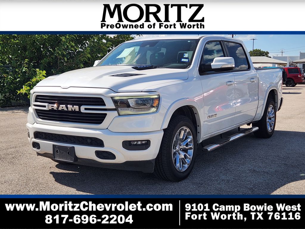 2022 RAM 1500 Laramie 4x4 Crew Cab 5'7's photo