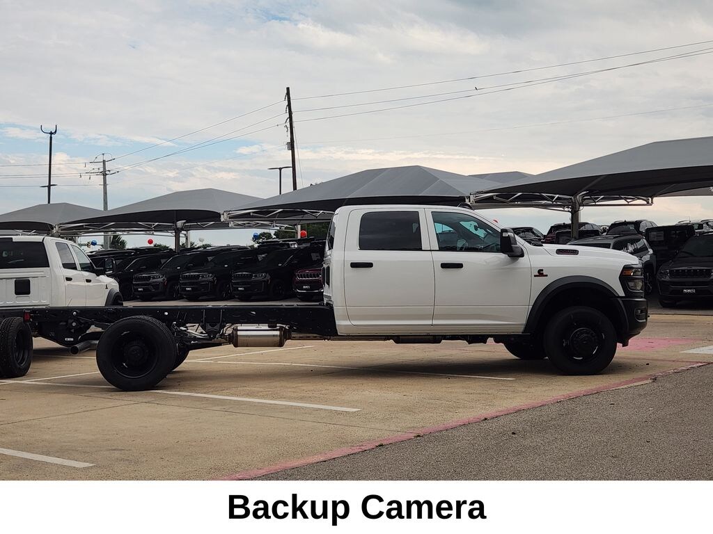 New 2026 Ram 5500 Chassis Cab TRADESMAN CREW 4X4 84' CA Pickup