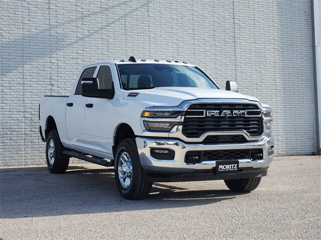 2025 Ram 2500 Tradesman photo 2