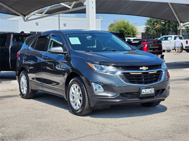 2018 Chevrolet Equinox photo 2