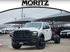 2026 Ram 5500 Chassis Cab TRADESMAN  CREW  4X4 84' CA Pickup
