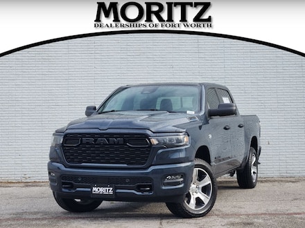 2026 Ram 1500 EXPRESS CREW CAB 4X4 5'7 BOX Pickup