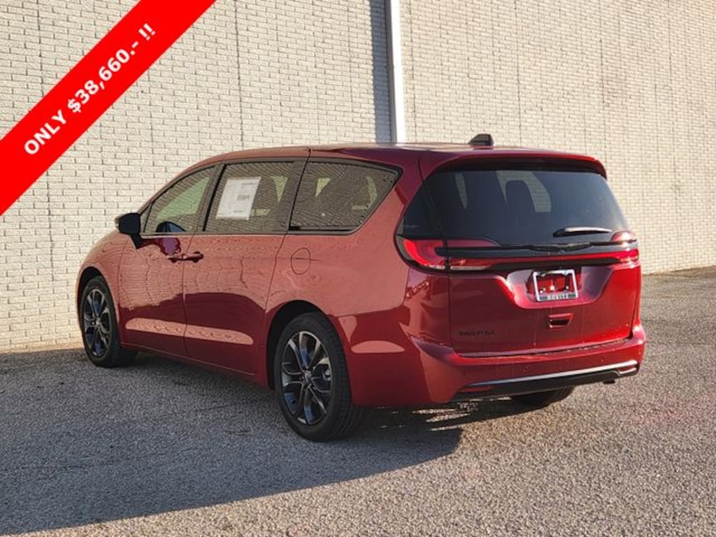 New 2026 Chrysler Pacifica SELECT Passenger Van