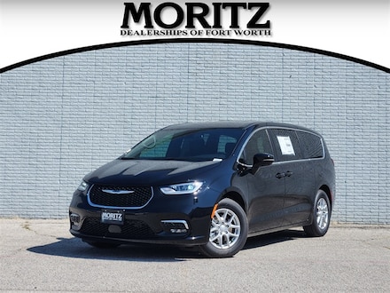 2025 Chrysler Pacifica SELECT Passenger Van