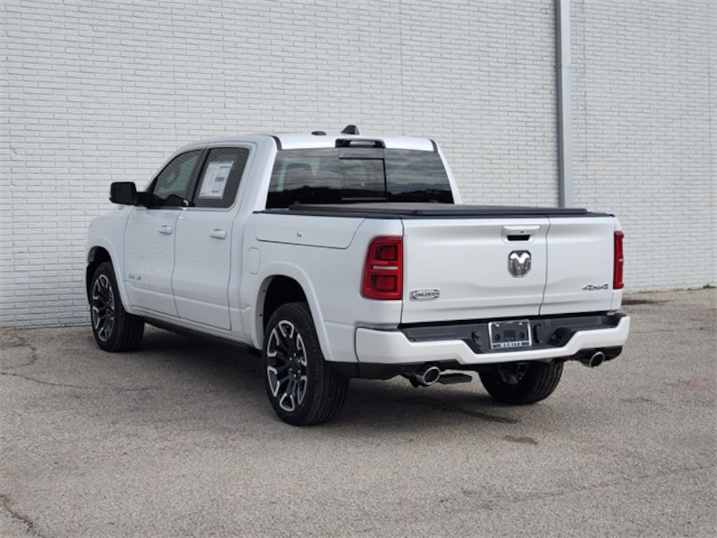 New 2026 Ram 1500 LIMITED LONGHORN CREW CAB 4X4 5'7 BOX Pickup