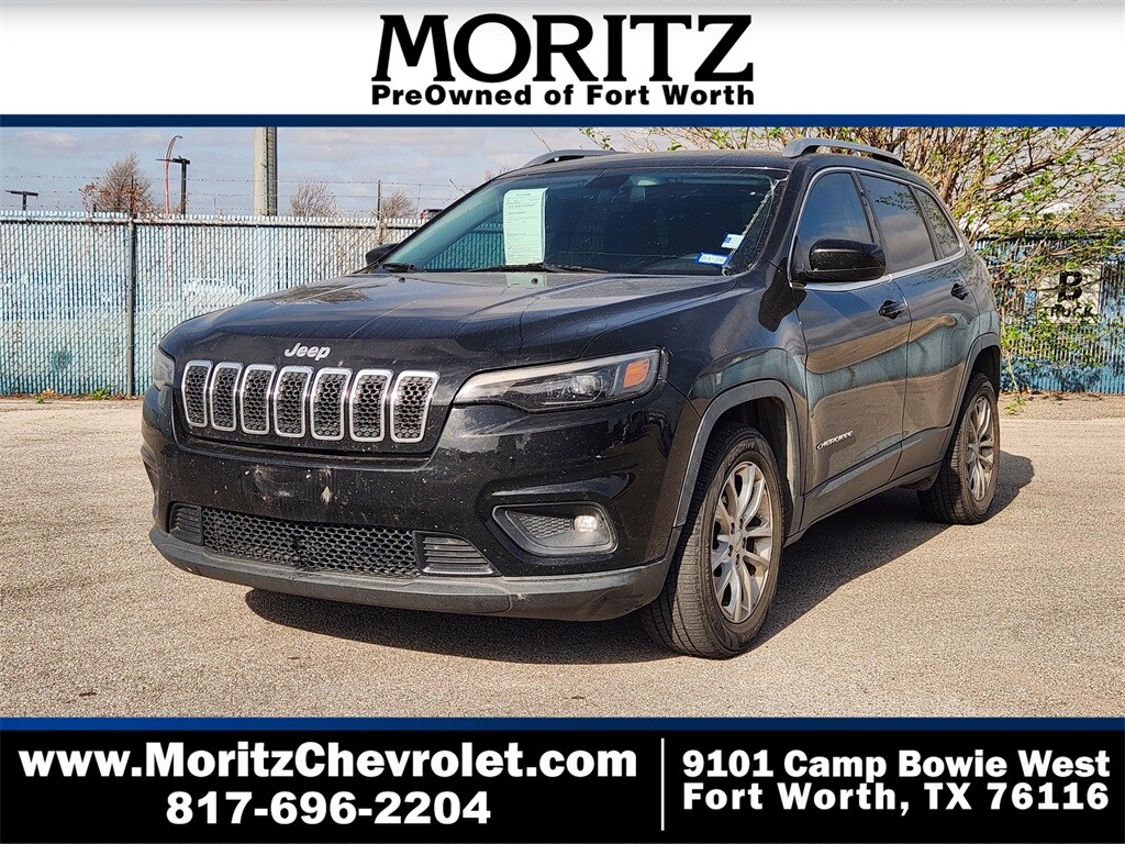Used 2019 Jeep Cherokee Latitude FWD SUV