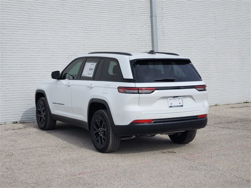 New 2025 Jeep Grand Cherokee ALTITUDE X 4X2 Sport Utility