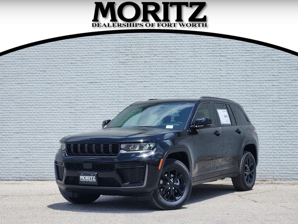 New 2026 Jeep Grand Cherokee LAREDO ALTITUDE 4X4