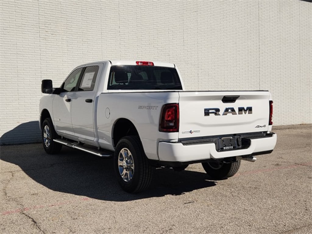 New 2026 Ram 2500 LONE STAR CREW CAB 4X4 6'4 BOX Pickup