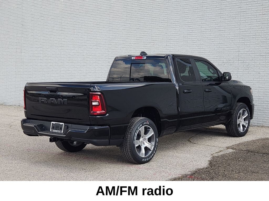 New 2026 Ram 1500 EXPRESS QUAD CAB 4X2 6'4 BOX Pickup